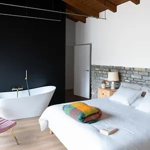 Kh Suites, Breakfast & Laundry Lb0530 Lezama (Biscay)